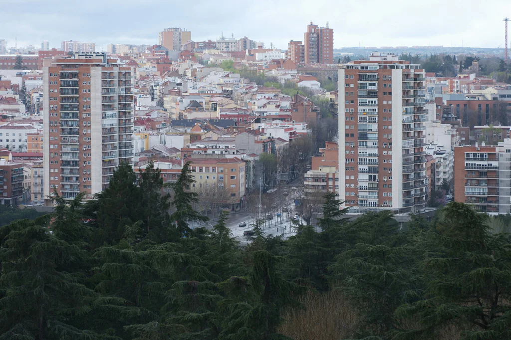 Información sobre ayudas aislamiento SATE 2026 en Madrid capital